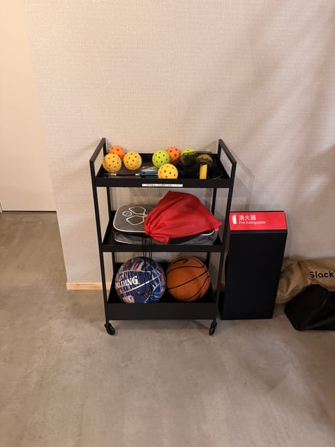 スポーツ用品ラック